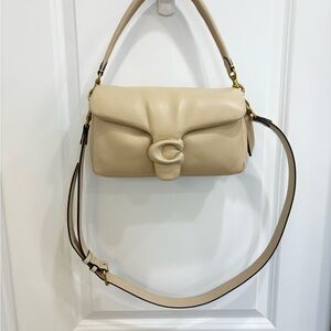 Coach Pillow Tabby 26 Cream Leather Shoulder Bag with Signature 'C' Clasp